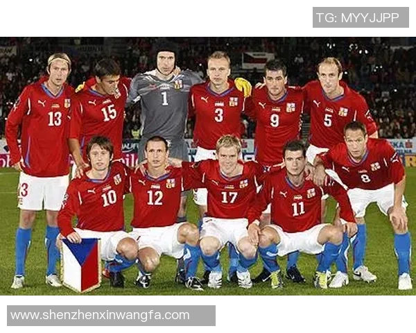 虾哥足球明星的真实姓名揭秘及其在足球界的成就分析