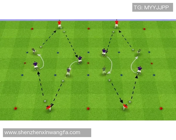 足球明星与教练之间的微妙关系及其对球队表现的影响分析