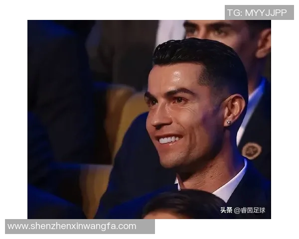 足球明星是否真的将C罗开除引发热议背后的真相揭秘